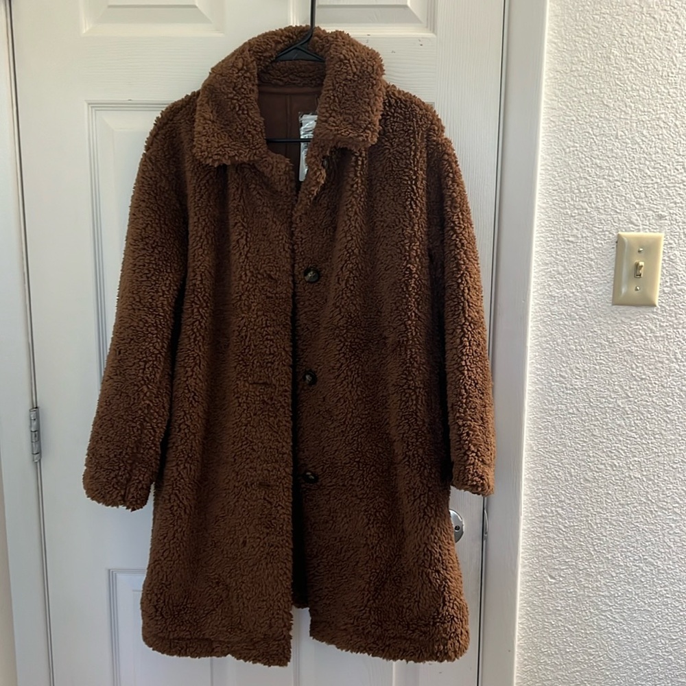 Uniqlo brown teddy trenchcoat